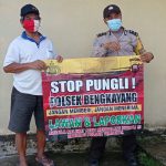 <em>Polsek Bengkayang Melalui Bhabinkamtibmas Kampanyekan STOP Pungli</em>